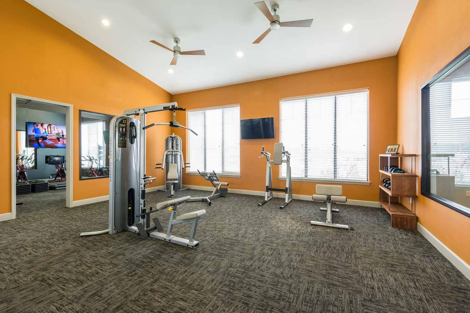Spacious Furnished Resort Style Apartments Tomball Exterior photo